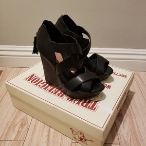 Womens Black Leather True Religion Strappy Wedge